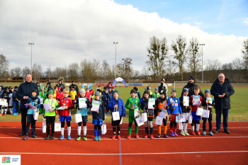 Turniej piłkarski dzieci na Stadionie Powiatowym przy Okrzei