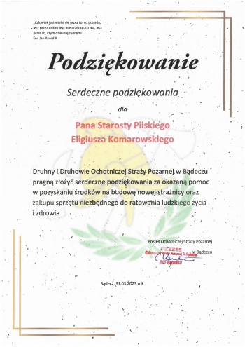Podziękowania dla starosty pilskiego od druhów OSP w Bądeczu za pomoc w odbudowie i wyposażeniu remizy 