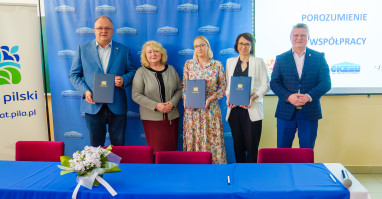 CKZiU w Wyrzysku popisało umowę o współpracy z Ośrodkiem Szkolenia Kierowców "Joker" w Wyrzysku