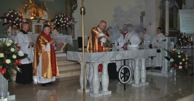Nowy ołtarz w Kruszewie