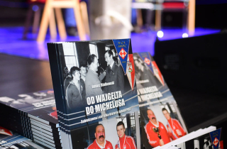 spotkanie z okazji promocji książki o historii WKS Sokół Piła